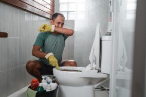 how to keep toilet smelling fresh